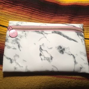 Ipsy handbag.